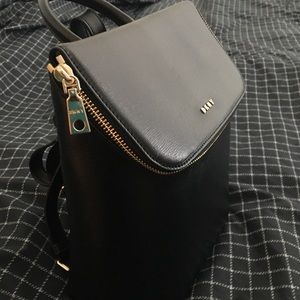 DKNY  Women’s leather black backpack